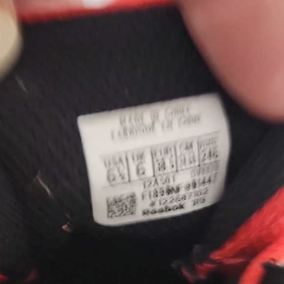 Reebok Red Men's Athletic Shoes - Picture 4 of 4